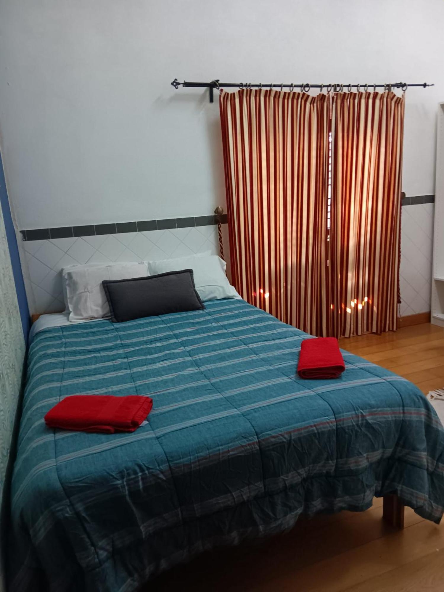 Global Guest Rooms Sintra Esterno foto
